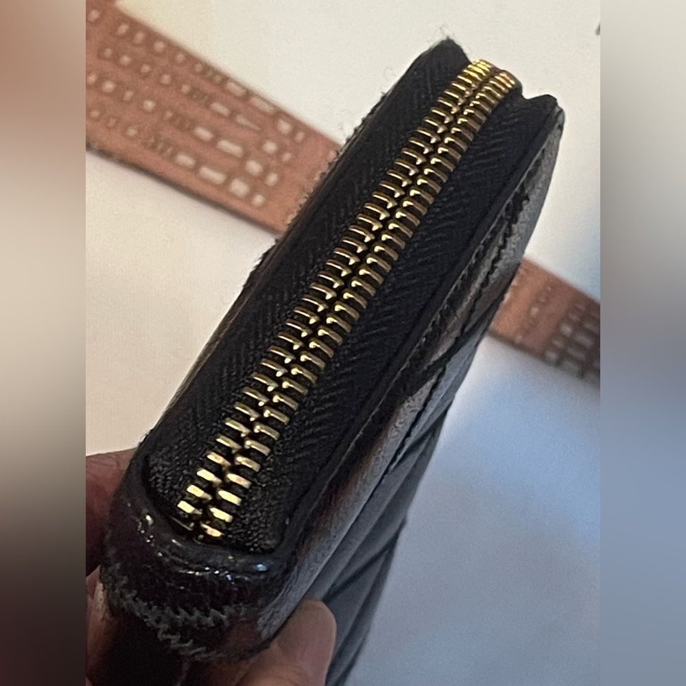 Givenchy Pandora Quilted Wallet Black Leather Gold Zip Around NEW Unused - Picture 10 of 14